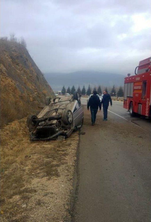 Isparta’da Otomobil Takla Attı: 1 Yaralı