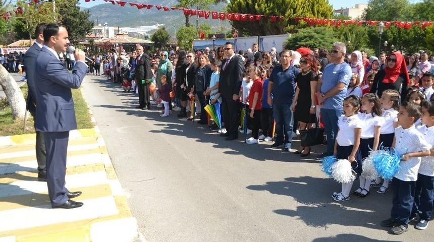 23 Nisan Bozyazı&rsquo;da Coşkuyla Kutlandı