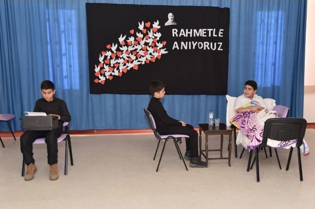 Altındağlı &Ccedil;ocuklar Akif&rsquo;in İzinde