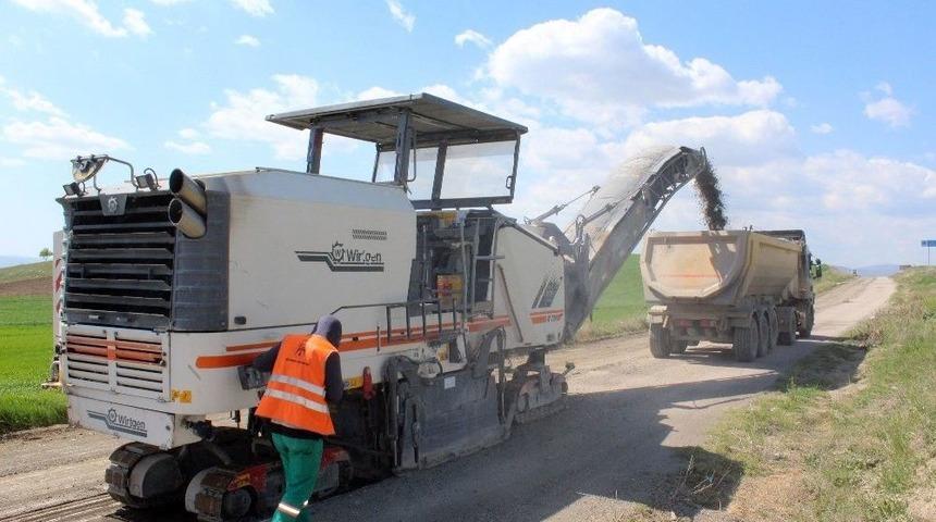 Akyurt-&ccedil;ubuk Yolunda Asfalt &Ccedil;alışması