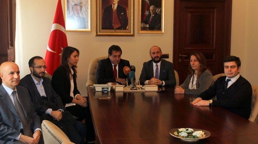 Elyak&rsquo;tan &Ouml;rnek Proje