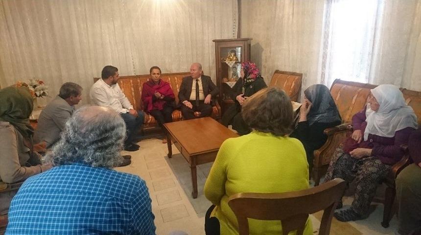Milletvekili En&ccedil;, Muhtarlarla Buluştu