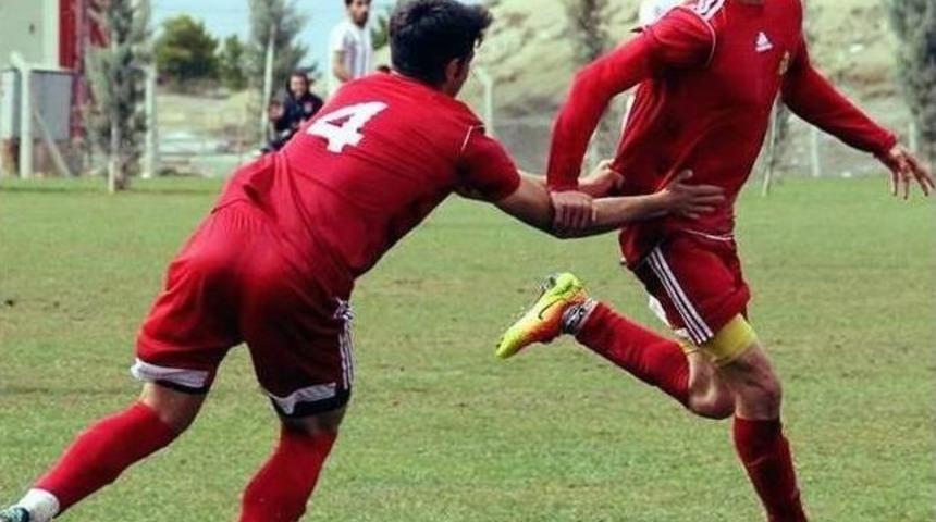 Evkur Yeni Malatyaspor&rsquo;dan Bayrampaşa&rsquo;ya