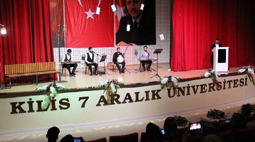 &Ouml;ğrencilerden Şiir Dinletisi