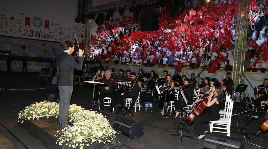 &Ccedil;ankaya 23 Nisan&rsquo;ı Yine Bin &Ccedil;ocuk İle Kutladı