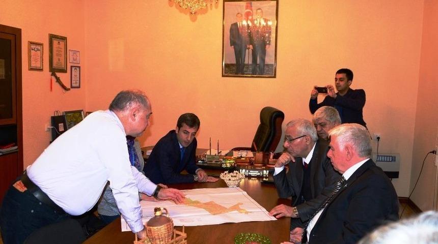 İzmit Belediyesi Azerbaycan&rsquo;daki Parkın Yapımına Başlıyor