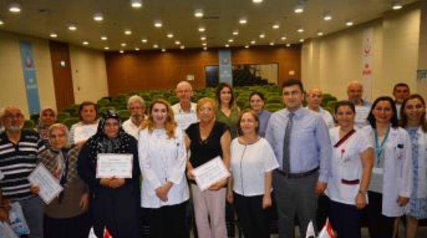 Bayraktar: "diyabet Tedavisinin Temeli Diyettir"