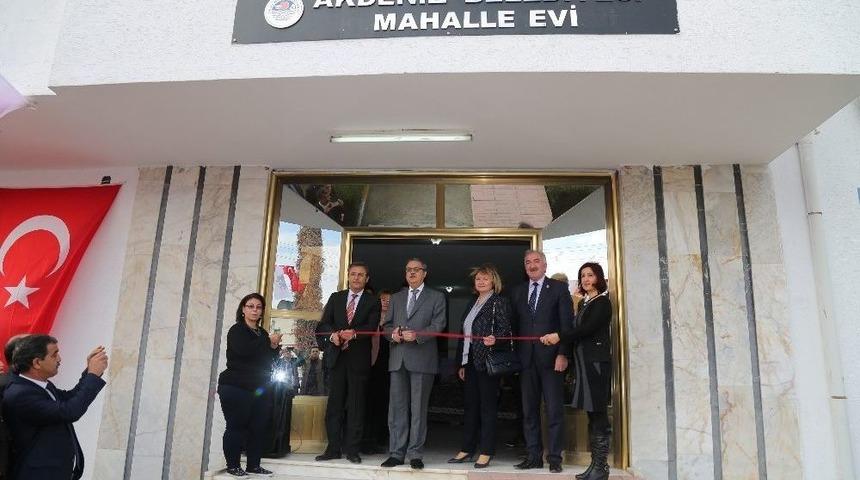 Vali Su, Kurdele Keserek Akdeniz &Ccedil;oklu Eğitim Merkezleri Projesini Hayata Ge&ccedil;irdi