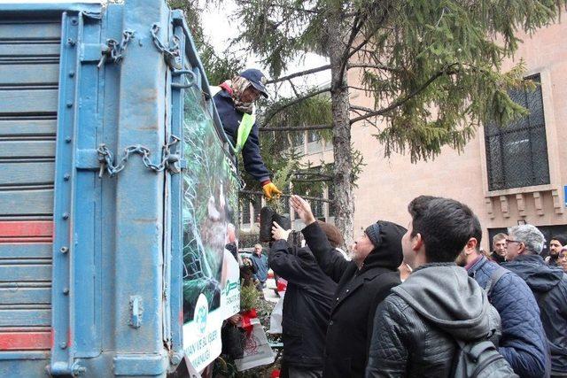 Eskişehir’de 10 Bin Fidan Dağıtıldı