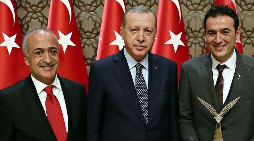 T&uuml;bitak&rsquo;tan Atat&uuml;rk &Uuml;niversitesine Bilim &Ouml;d&uuml;l&uuml;