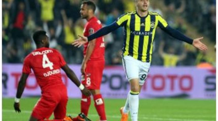 Aatif, Antalyaspor&rsquo;u Da Boş Ge&ccedil;medi