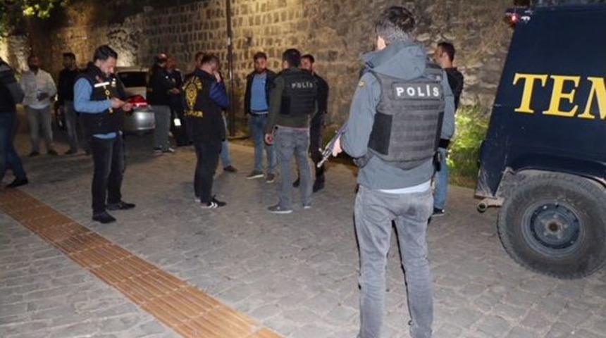 Diyarbakır&rsquo;da 750 Polisle Parklarda Huzur Operasyonu