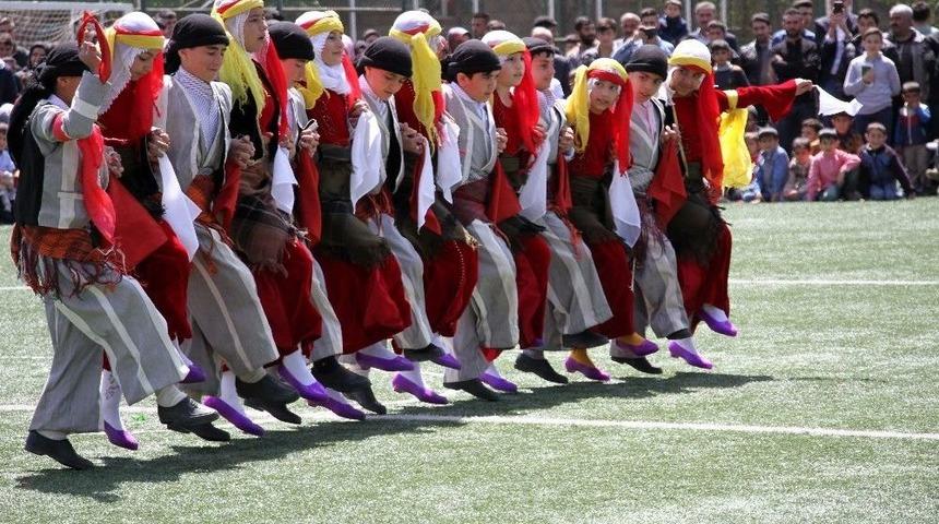 Hizan’da 23 Nisan Coşkusu