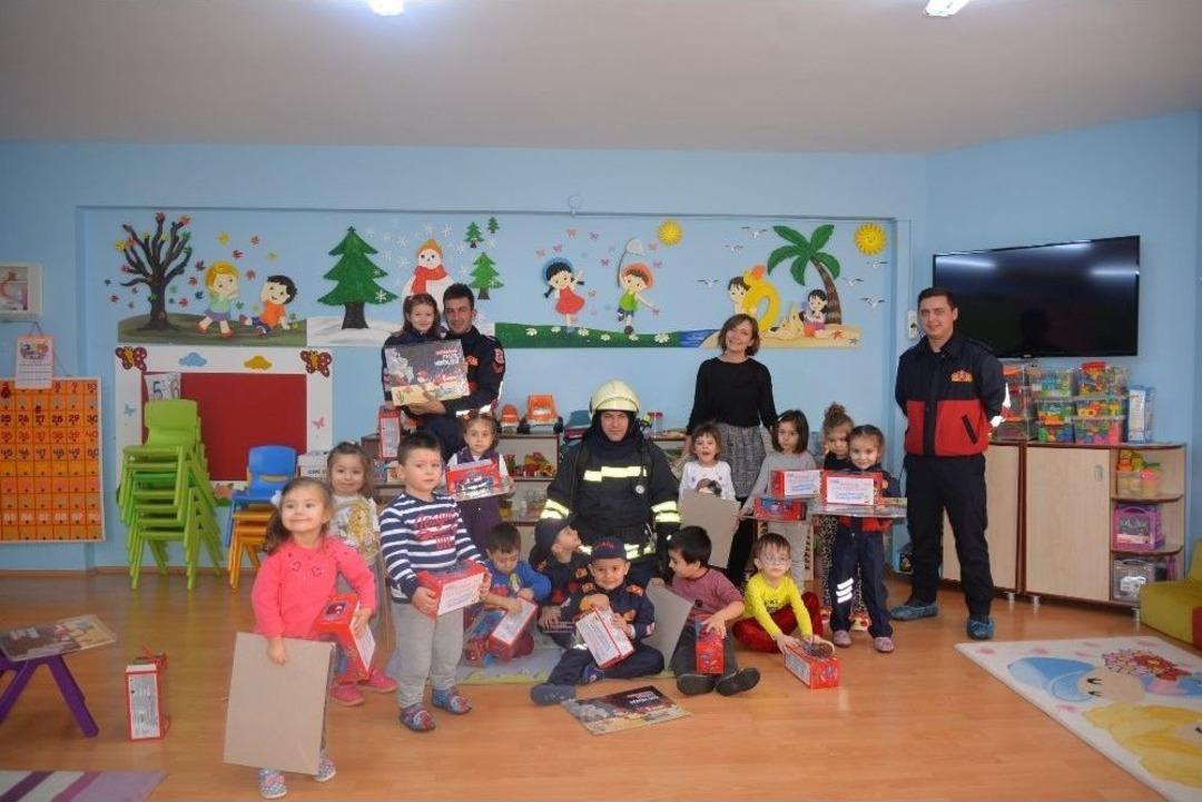 Boz&uuml;y&uuml;k Belediyesi İtfaiye M&uuml;d&uuml;rl&uuml;ğ&uuml;&rsquo;nden Uğur B&ouml;cekleri&rsquo;ne Ziyaret