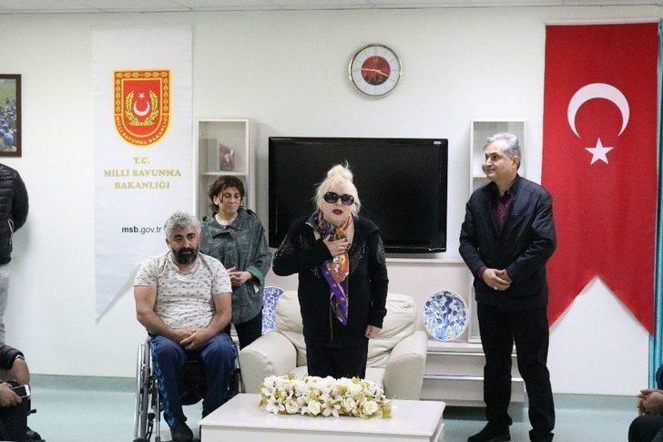 Muazzez Abacı’dan Anlamlı Ziyaret G2