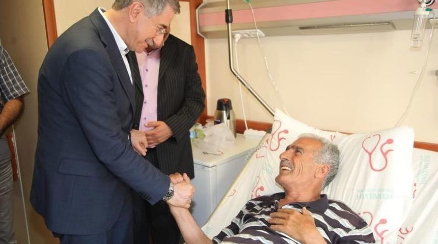 Kahraman Şehidin, Babası Kaza Da Yaralandı