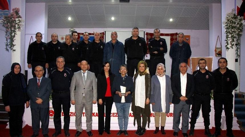 Cezaevi Personeline "etkili İletişim Eğitimi"