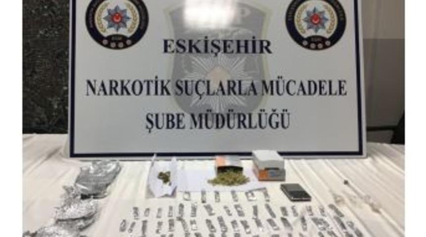 Eskişehir&rsquo;de Uyuşturucu Satıcısı Yakalandı