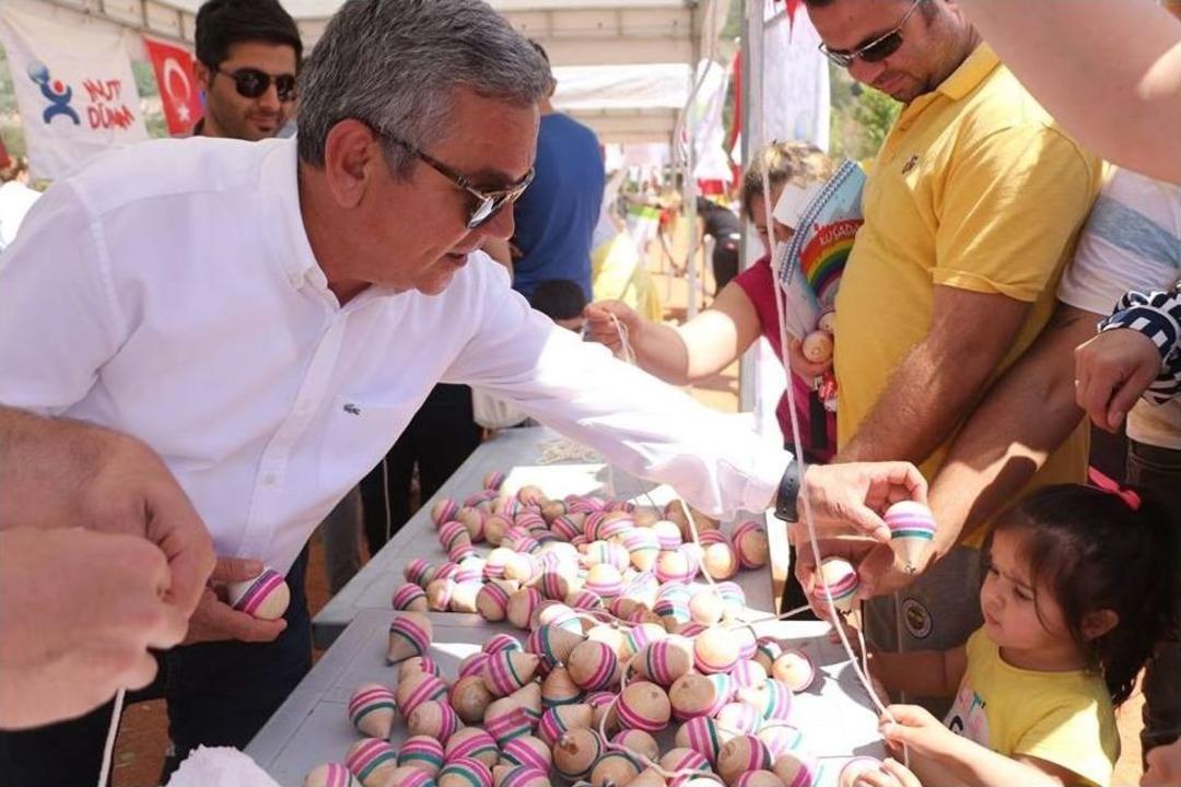 Kuşadası Belediyesi&rsquo;nden &Ccedil;ocuk Şenlikleri