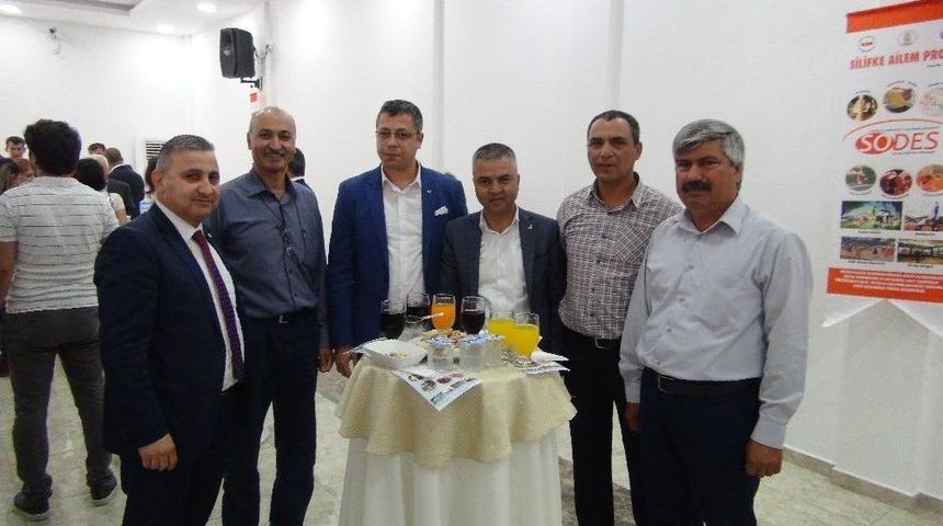 &ldquo;silifke Ailem&rdquo; Projesiyle &Ouml;ks&uuml;z Ve Yetimlerin Y&uuml;z&uuml; G&uuml;lecek