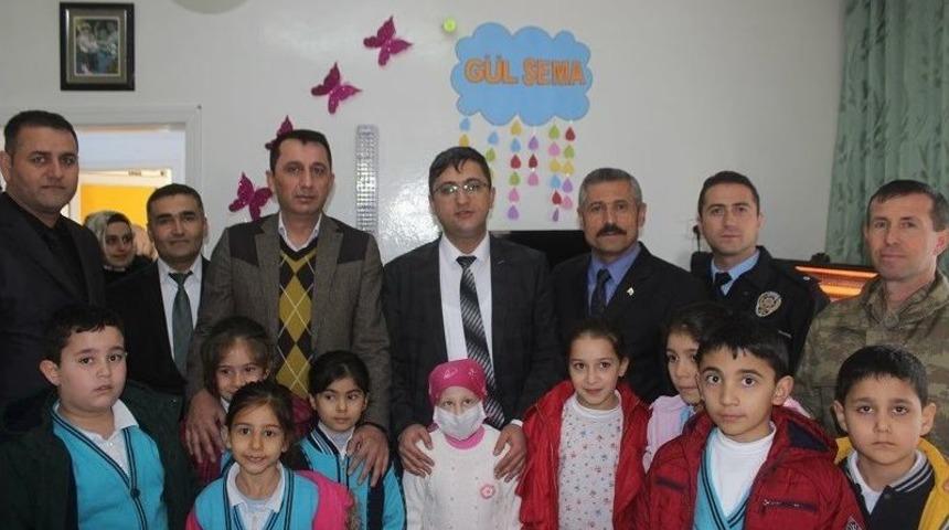 Evde Eğitim G&ouml;ren G&uuml;l Sema&rsquo;ya Duygulandıran Ziyaret