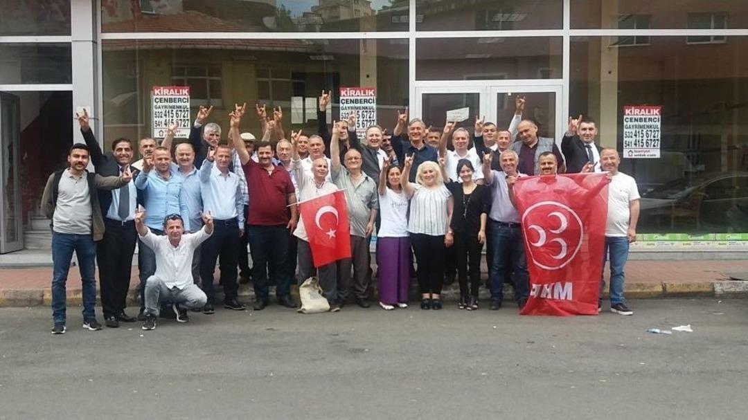 Ayan, &ldquo;&ccedil;alışmayanı Şikayet Edeceğim, Yok &Ouml;yle Yatmak!&rdquo;