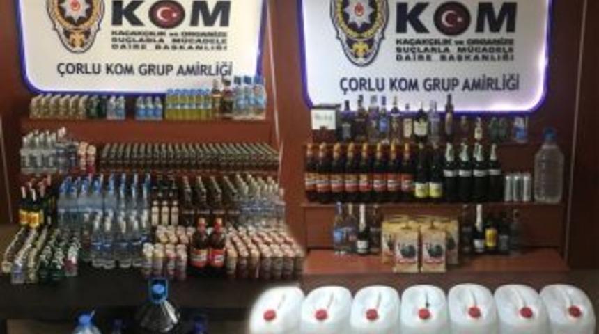 &Ccedil;orlu&rsquo;da Yılbaşı &Ouml;ncesi Operasyon 800 Şişe 300 Litre Ka&ccedil;ak İ&ccedil;ki Ele Ge&ccedil;irildi