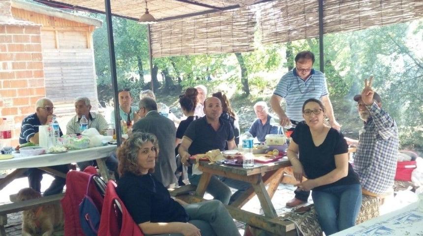&Ccedil;orumlular Piknikte Bir Araya Geldi