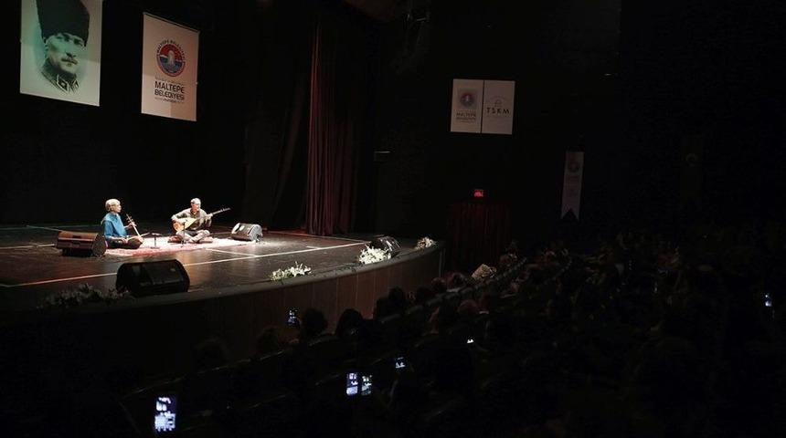 Bağlama İle Kemançanın Buluşması Mest Etti