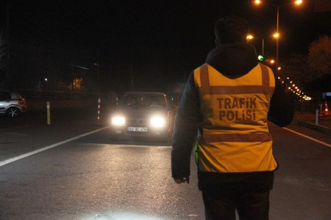 Bing&ouml;l&rsquo;de 423 Polis Ve Jandarmayla Yılbaşı &Ouml;ncesi Huzur Uygulaması