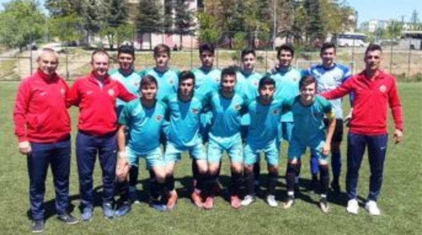 İncirliova Spor Lisesi T&uuml;rkiye 3.&rsquo;s&uuml; Oldu