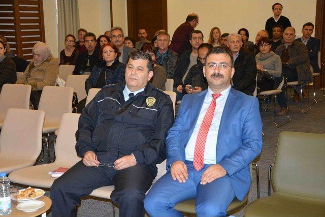 Ortaca’da Uyuşturucuyla Mücadele Semineri