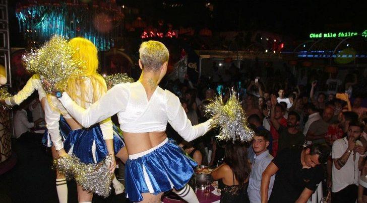 Gündüz Sahiller, Gece Eğlence Mekanları Doldu Taştı G1