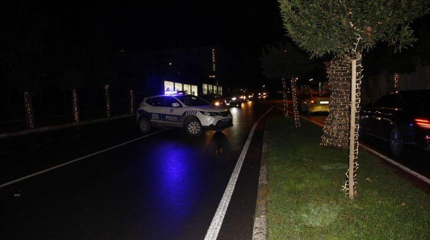 Beşiktaş&rsquo;ta Ş&uuml;pheli &Ccedil;anta Paniği