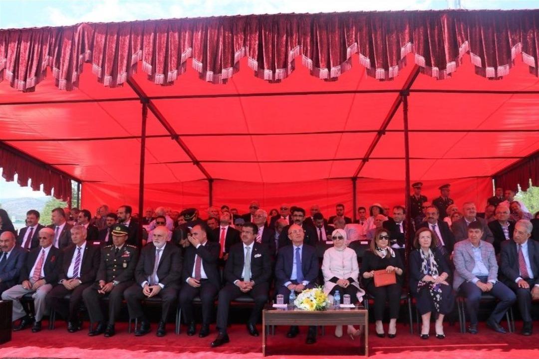 Merhum Cumhurbaşkanı Demirel Mezarı Başında T&ouml;renle Anıldı