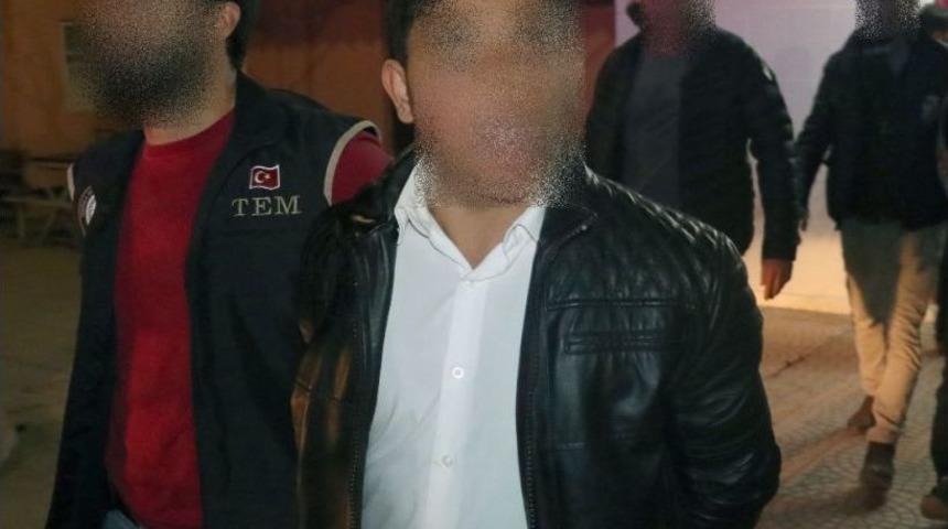 Polis Karakolu Eyp Atan 3&rsquo;&uuml; &Ccedil;ocuk 5 Pkk&rsquo;lı Yakalandı