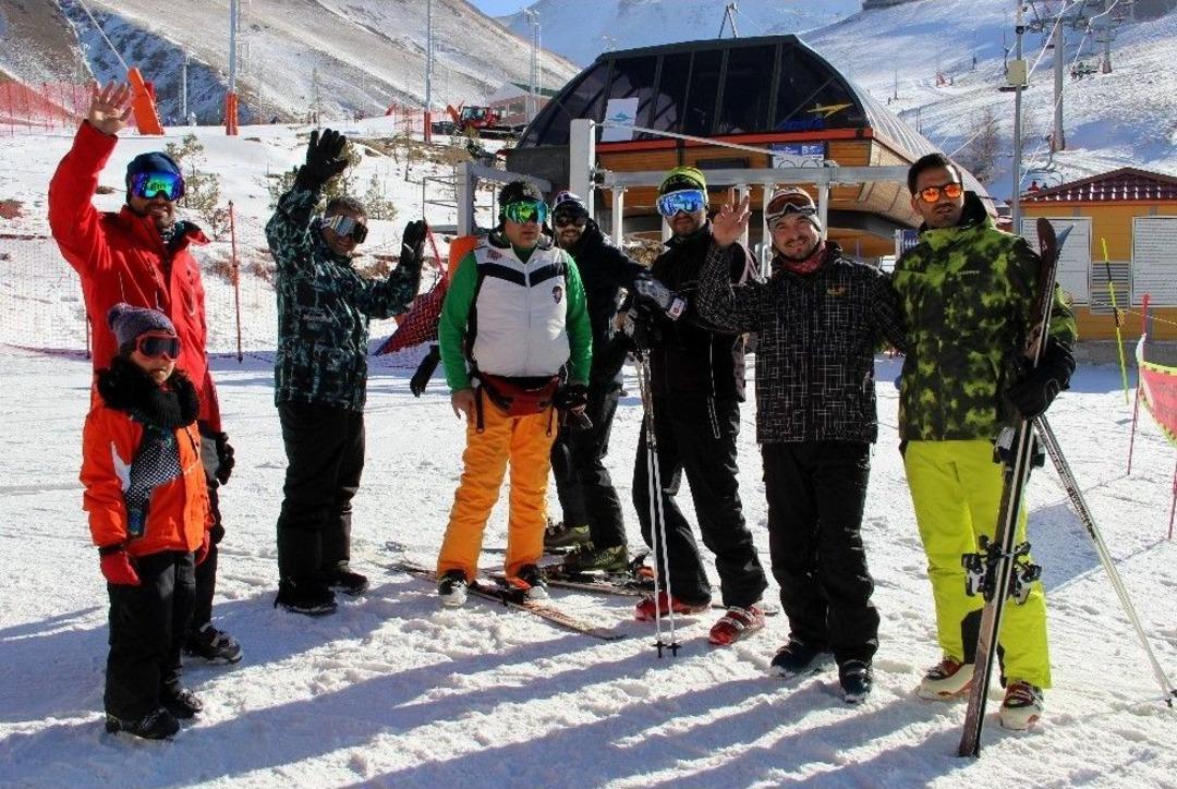 İranlı Turistler Paland&ouml;ken&rsquo;e Akın Etti