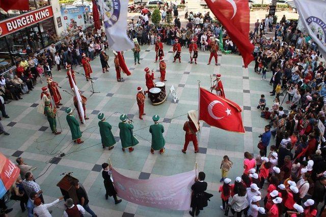 Dünya Çocuklarından Başkan Alıcık’a Ziyaret