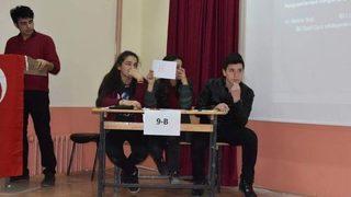 Aslanapa Anadolu Lisesi’nde Bilgi Yarışması