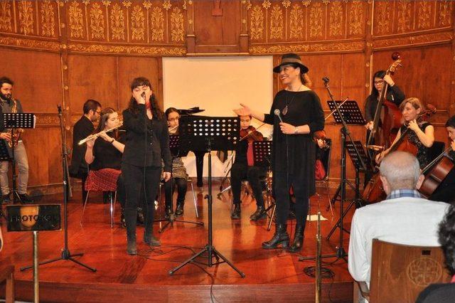 Ünlü Caz Duayeni Sahneyi Çocuklarla Paylaştı 1