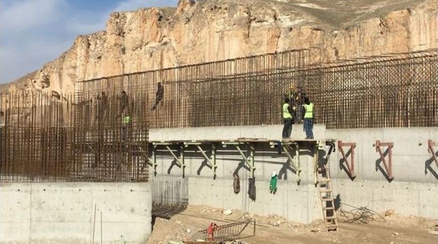 Ilısu Barajı’nda Anıt Eserlerin Taşınması Devam Ediyor