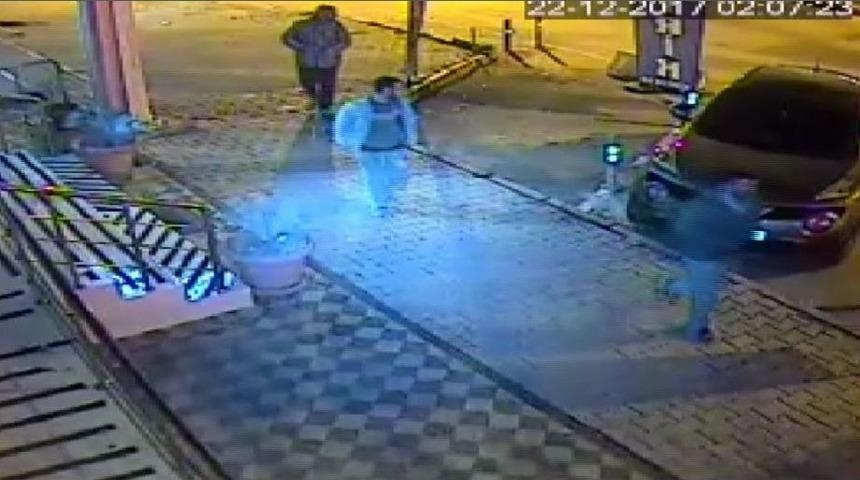 Yeni Yılı Kutlamak İçin Tekel Bayi Soydular