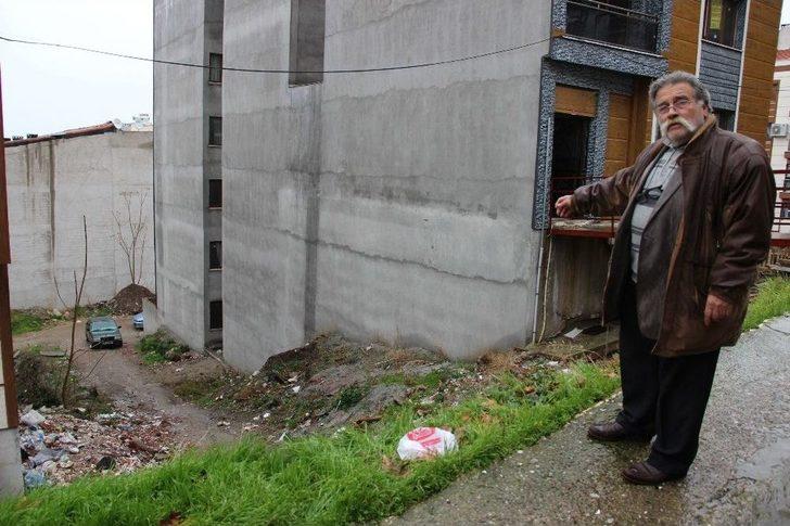 (özel Haber) Mahalle Muhtarını Ağlatan İlgisizlik G1