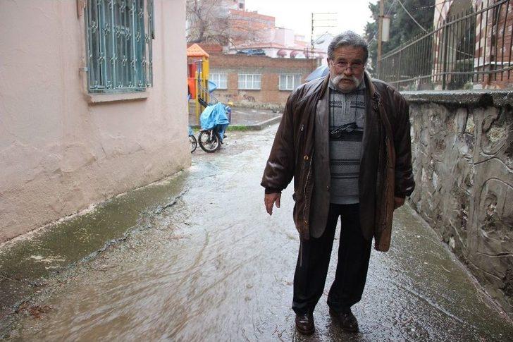 (özel Haber) Mahalle Muhtarını Ağlatan İlgisizlik G4