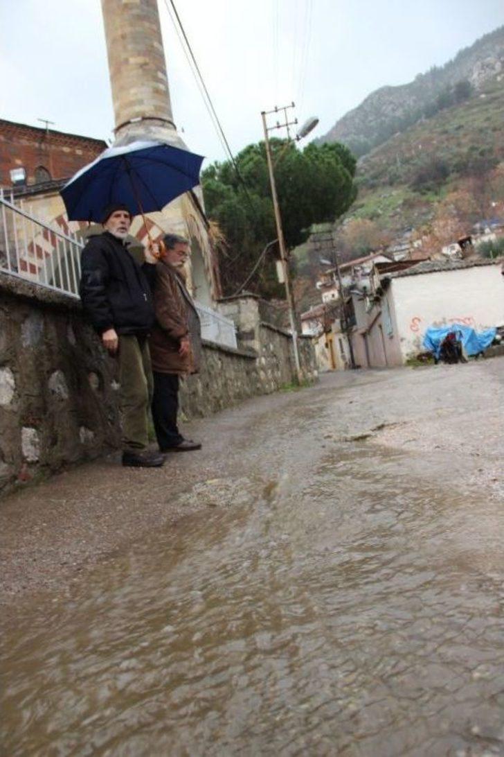 (özel Haber) Mahalle Muhtarını Ağlatan İlgisizlik G5