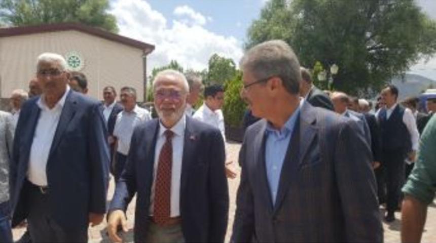 Elitaş, "pancar &Ccedil;ift&ccedil;isi İ&ccedil;in Elimizden Gelen Gayreti G&ouml;stereceğiz"