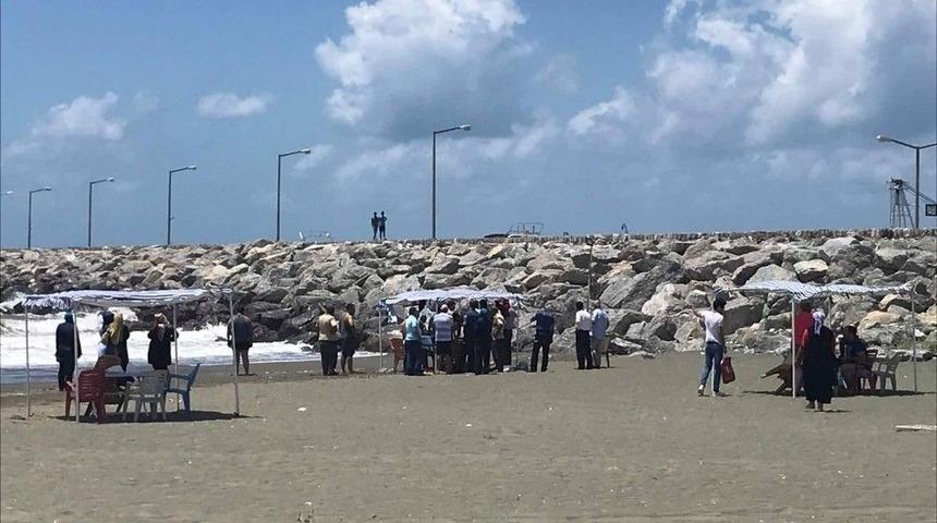 Suriyeli Gen&ccedil; Denizde Kayboldu