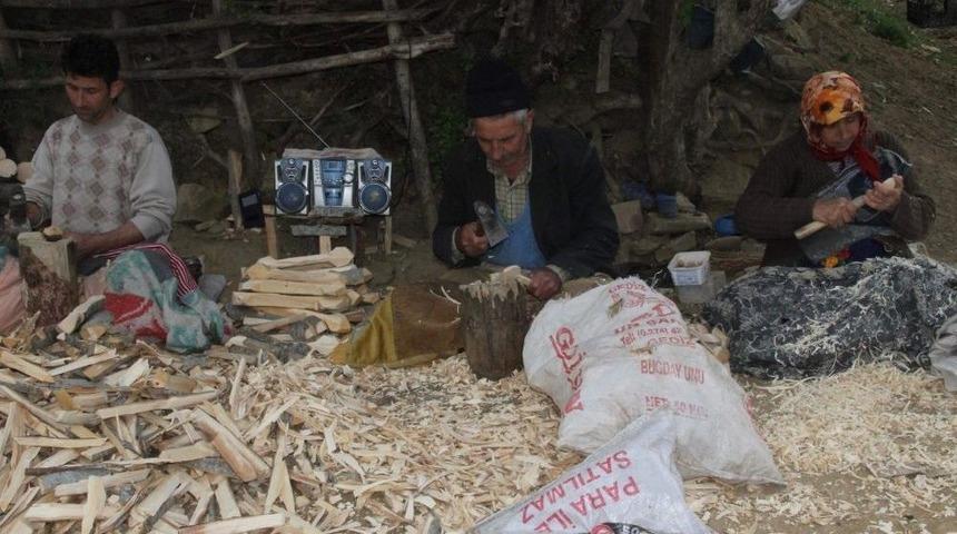 Bu Köyde 7’den 70’e Herkes ’tahta Kaşık’ Yapıyor