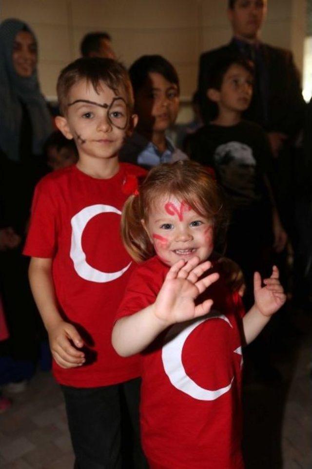 Çocuk Sesleri Nazım’da Yankılandı