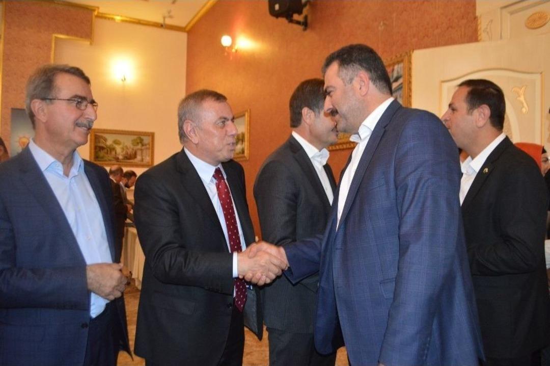 Ak Parti Mardin İl Başkanlığında Bayramlaşma